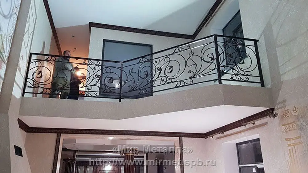 Кованое балконное ограждение